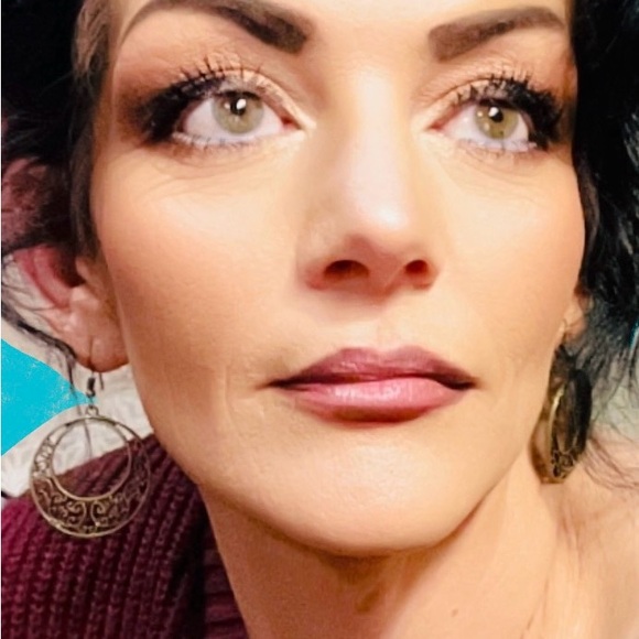 Meet your Posher, Jen - Picture 5 of 10